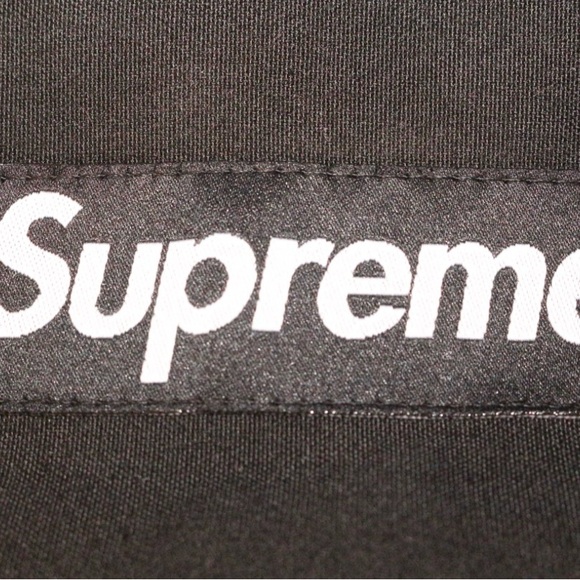 Supreme Field Backpack - Picture 2 of 7
